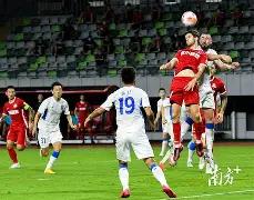 利物浦功勋,教练范布隆,克霍斯特成,华体会体育,HuaTiHui,Sports,华体会体育网址,华体会体育app,华体会体育官网,华体会体育集团