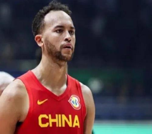 乔伊亚,以赛亚,赛场侧翼投,华体会体育,HuaTiHui,Sports,华体会体育网址,华体会体育app,华体会体育官网,华体会体育集团